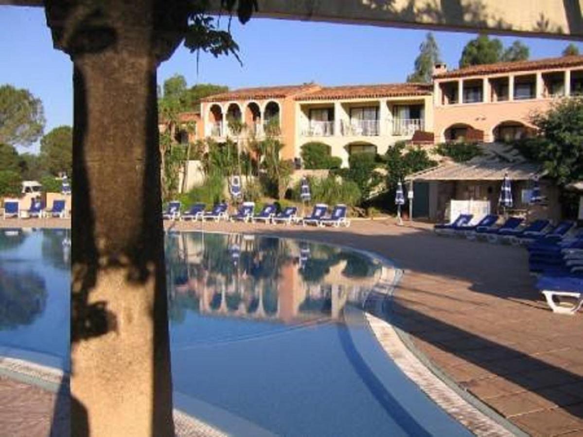 Chez Adriana Studio Vue Mer Avec Piscine Grimaud Exterior photo